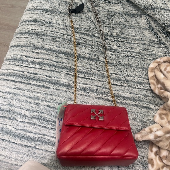 Off White Red Jackhammer 19 Quilted Chain Shoulder Bag - Picture 13 of 17